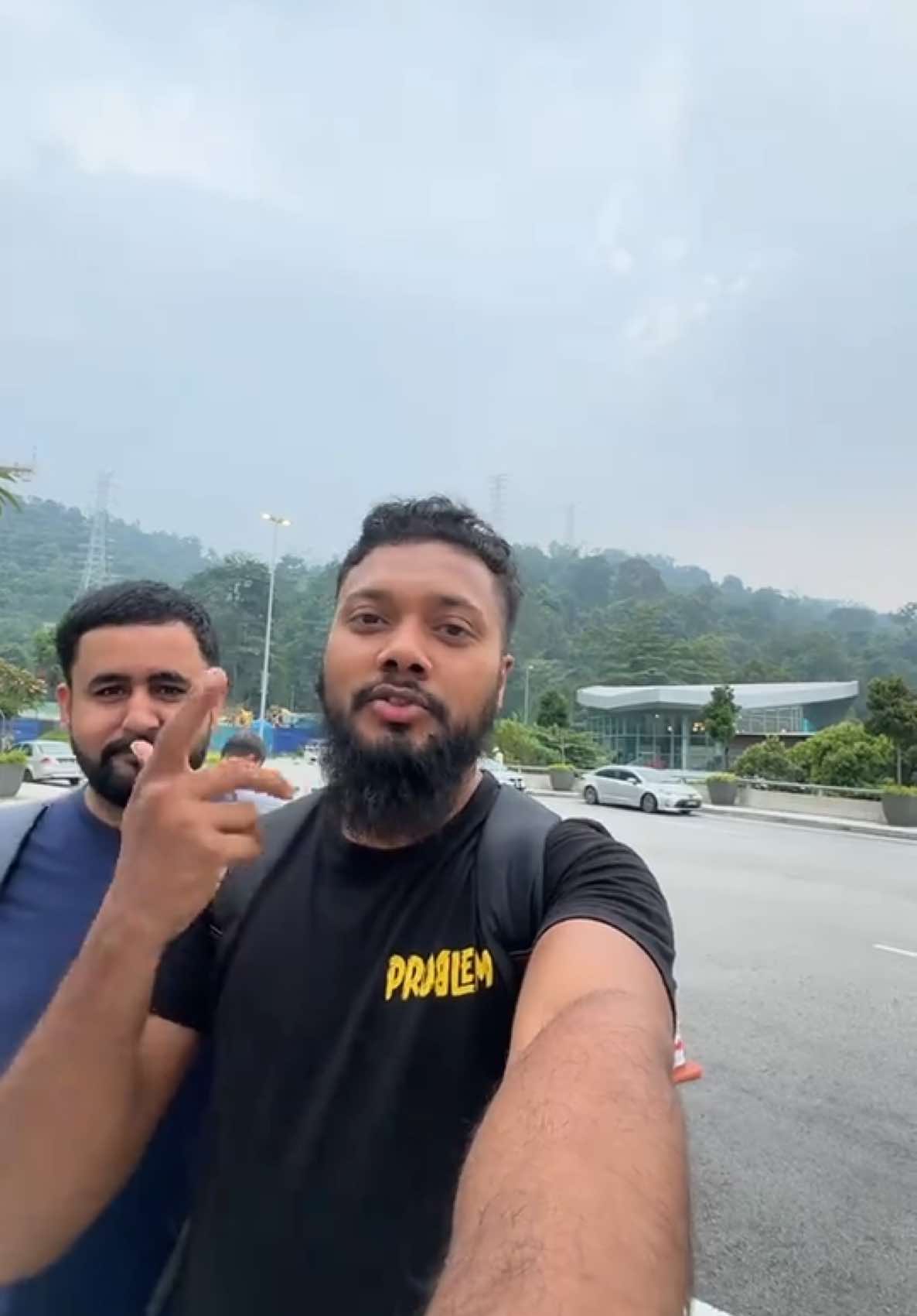 @Ali vlogs 🥰