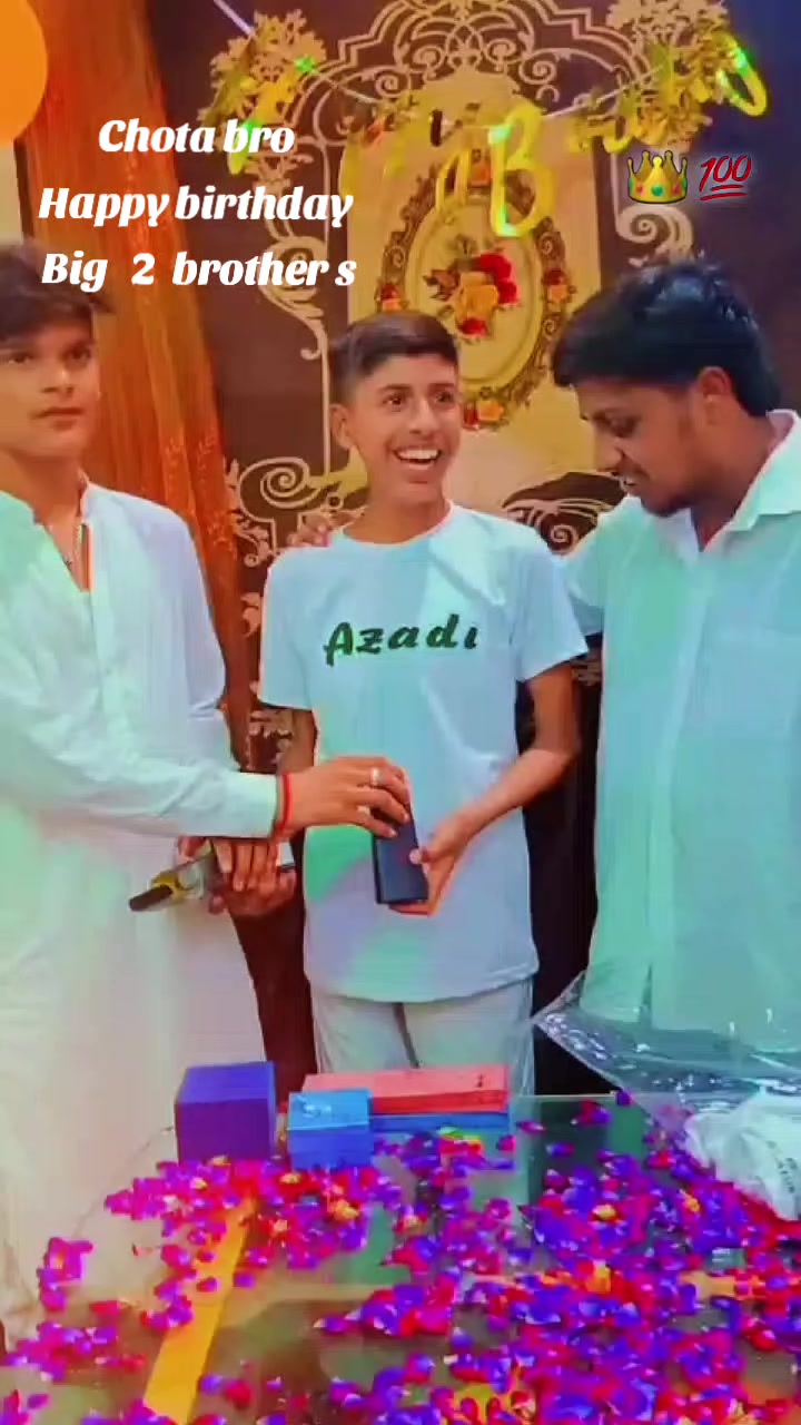 @sharooz