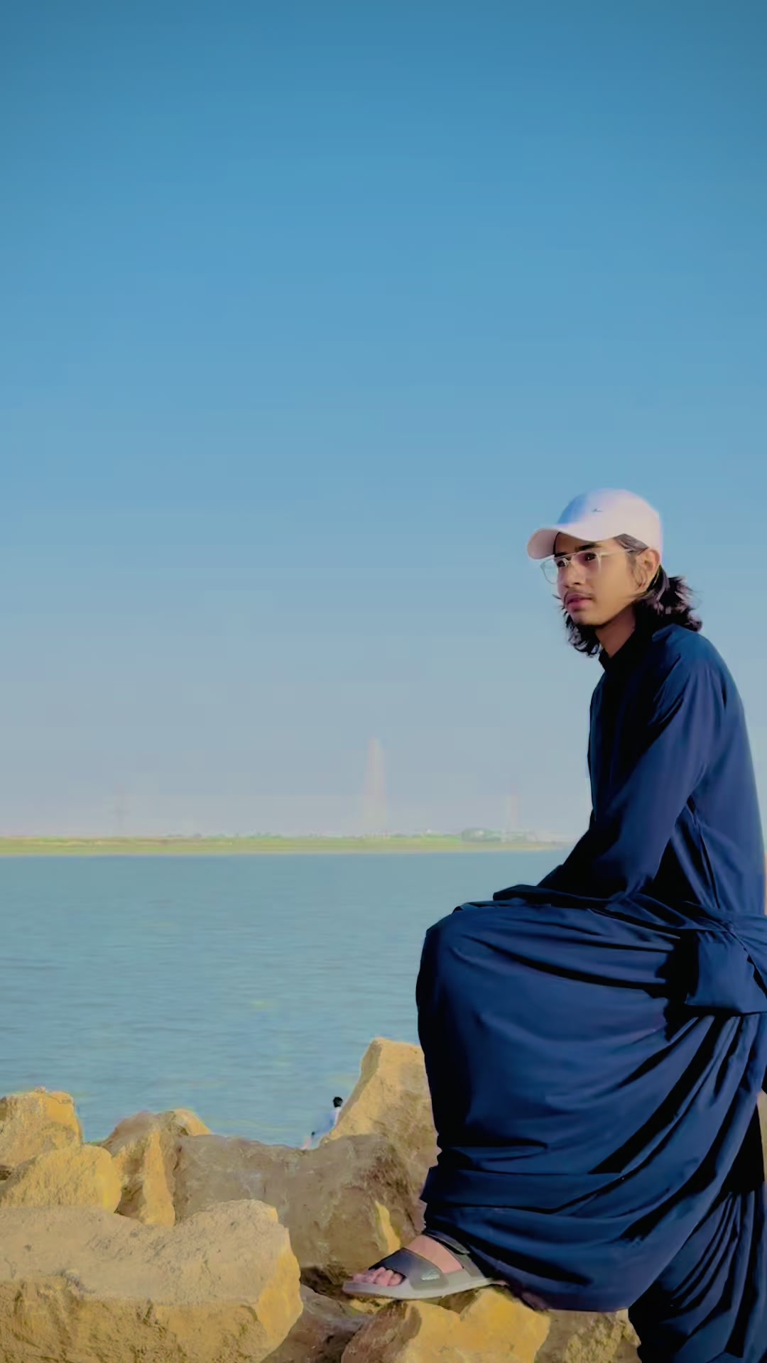 @میر رحم دل بادینی بلوچ 🤍