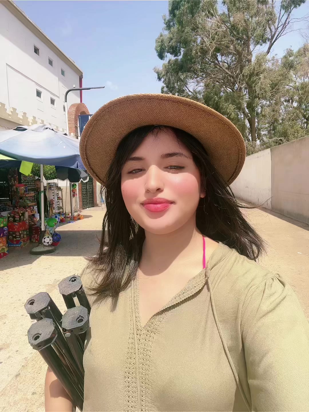 @HAJAR ERB