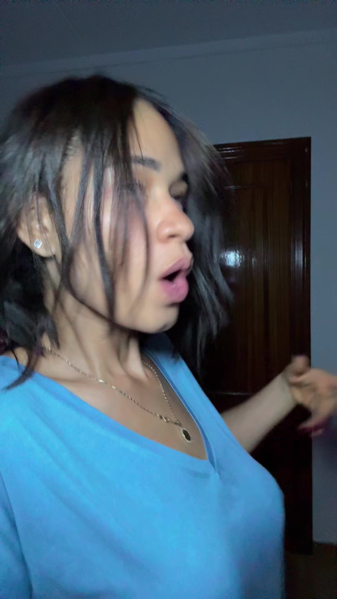 @Ili