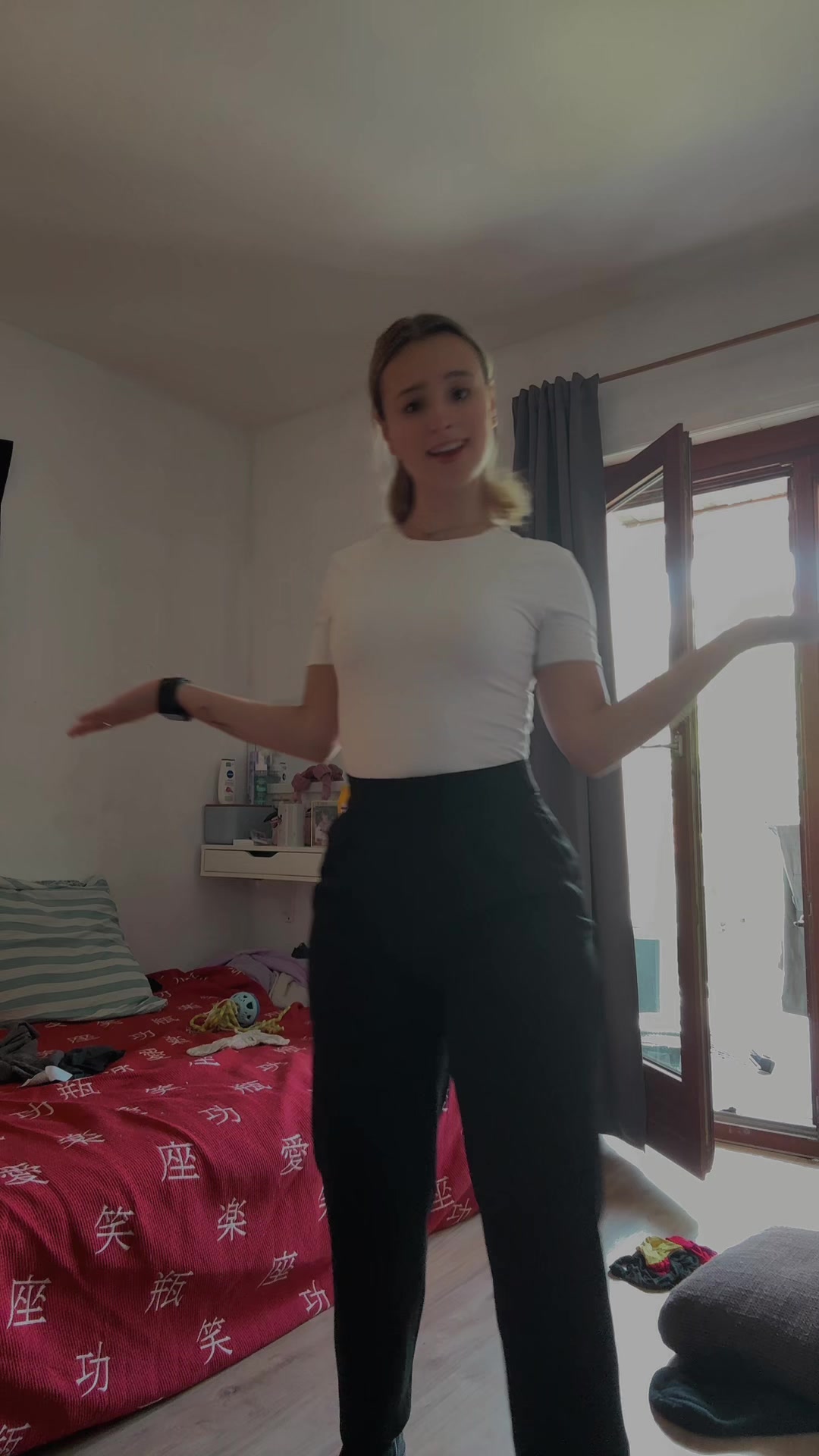 @Lara