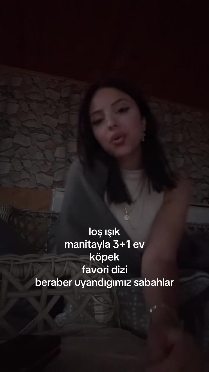 @𝒮𝓊