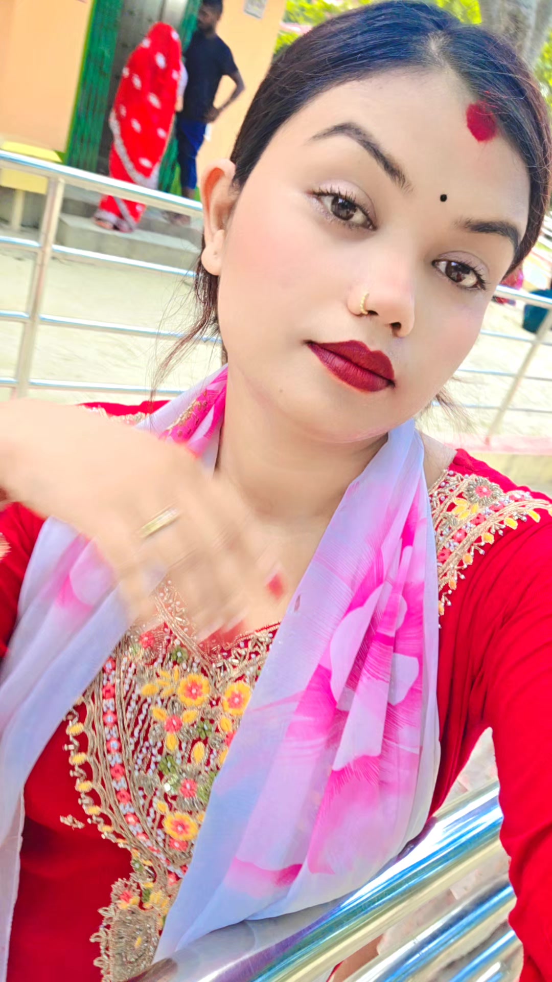 @RIYA BISUNKE