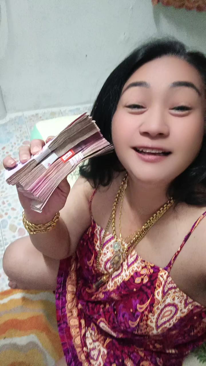 @ชุลีพร ใจเย็น