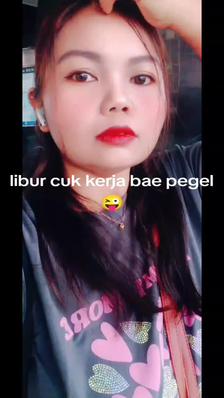 @🇭🇰miss semok 🇲🇨