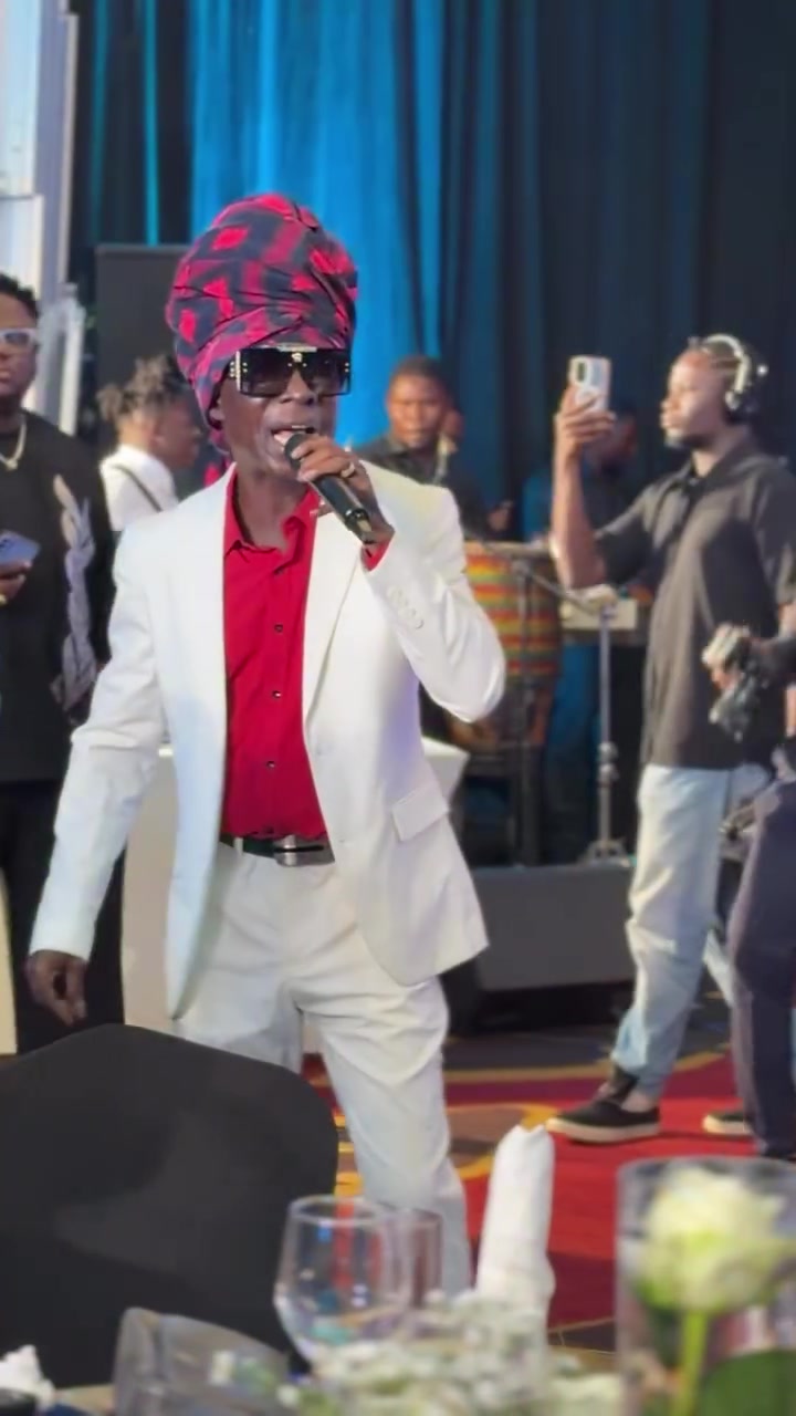 @Verified Fans Of Kojo Antwi