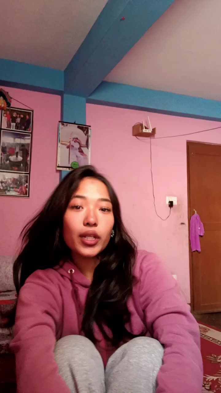 @Preety 🦭🥂
