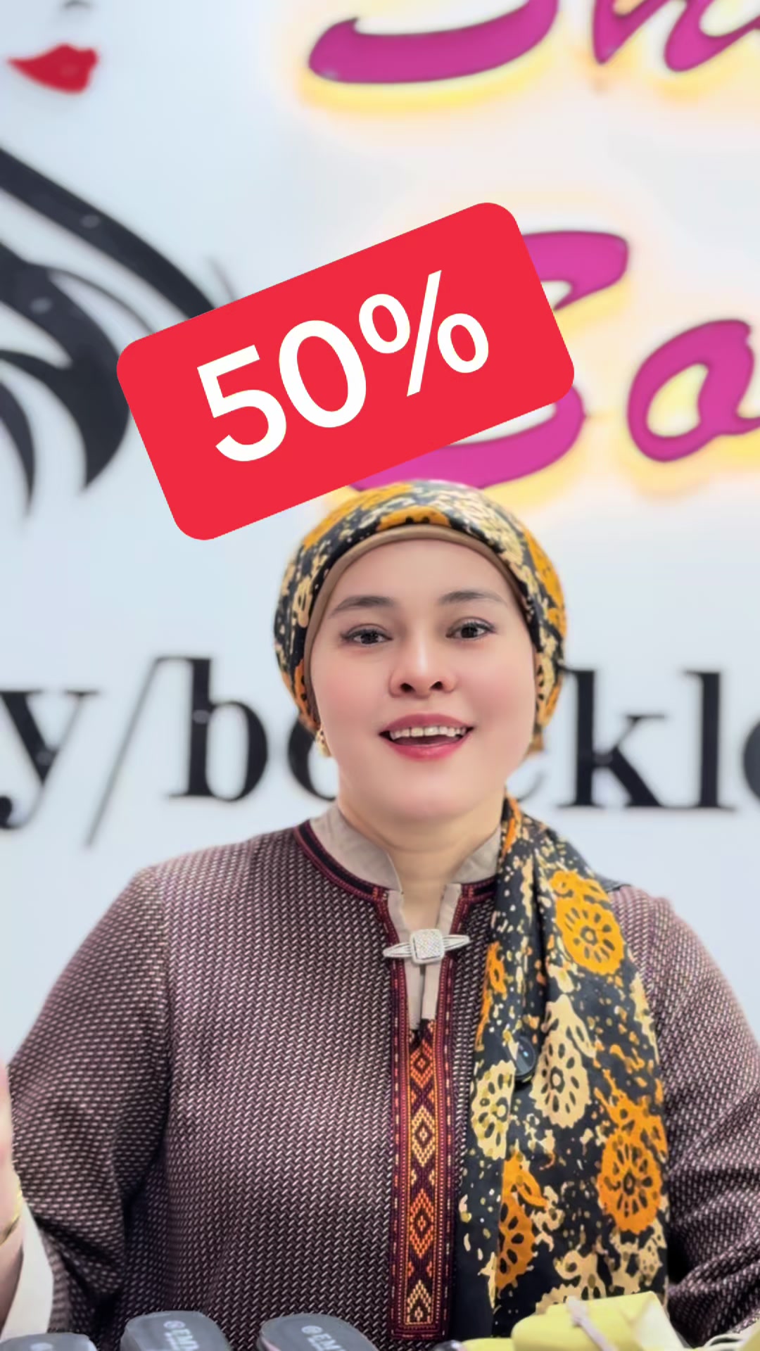 @ShowlySowda