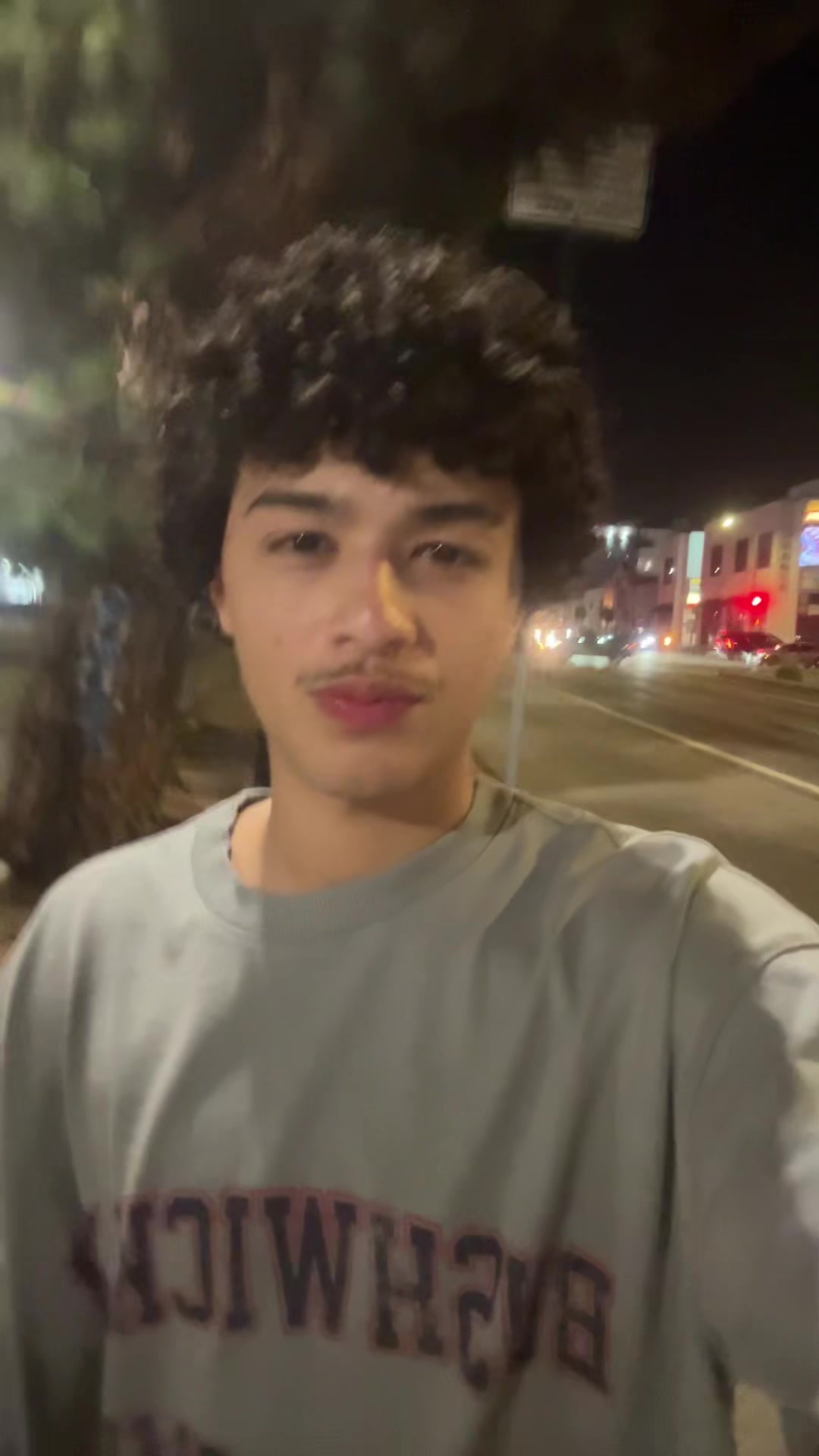 @米兹