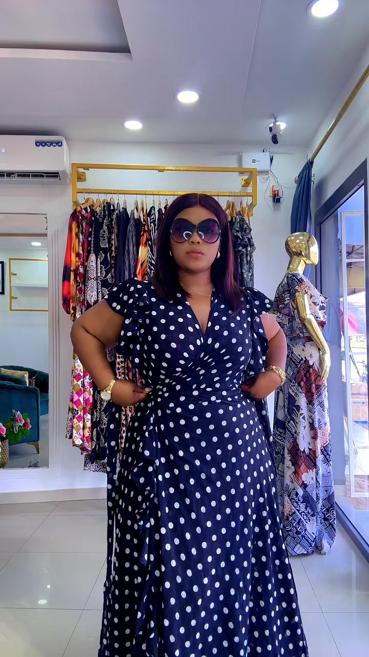 @NELLA CLOTHING. 🥇 🇹🇬 🇨🇮