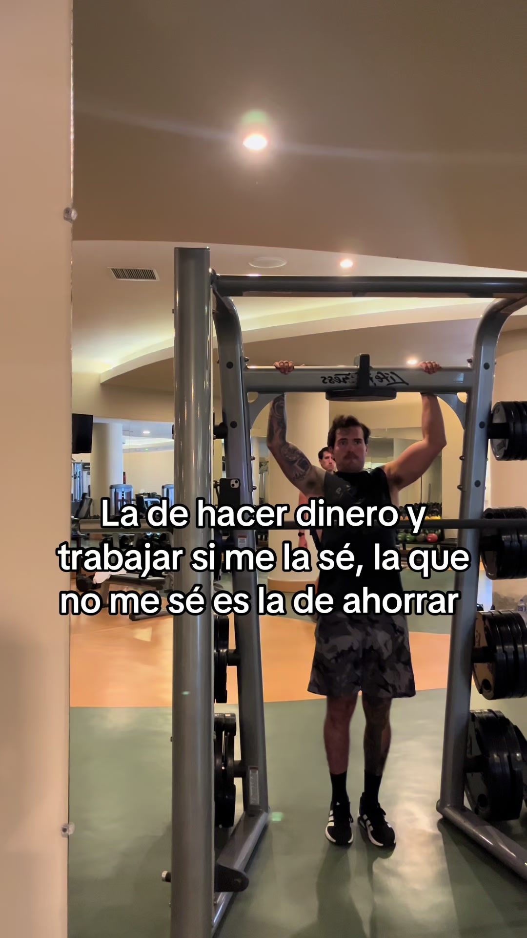 @Luis González
