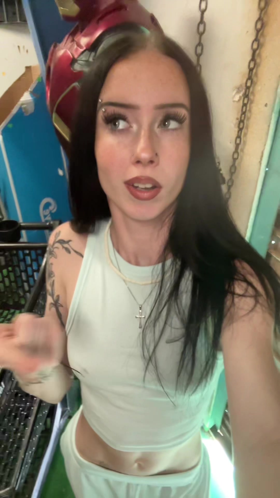 @comehelpmads