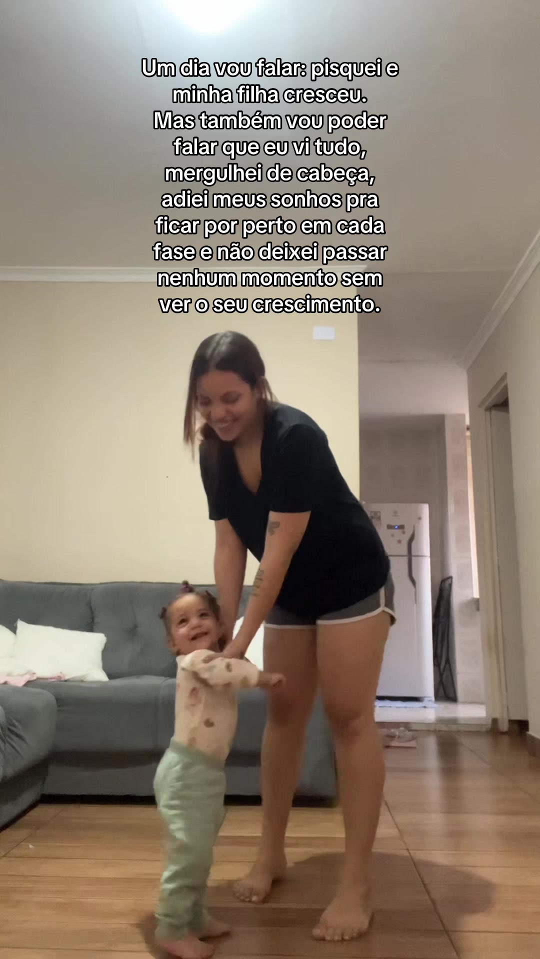 @L&iacute;via Brito