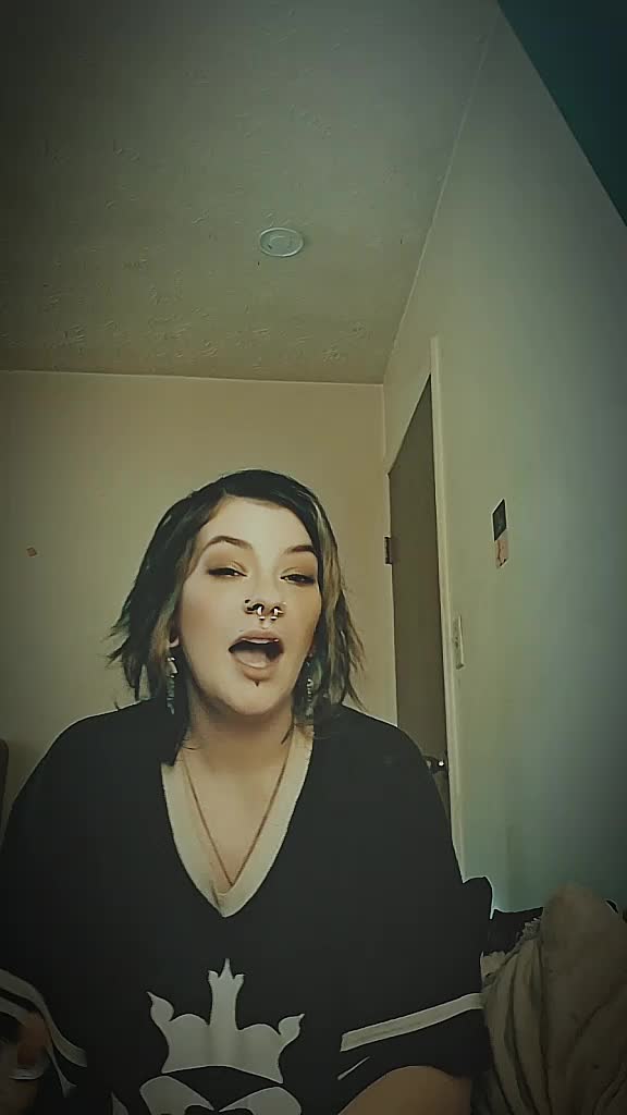 @Iminsanitylifeisthemadhouse🫀