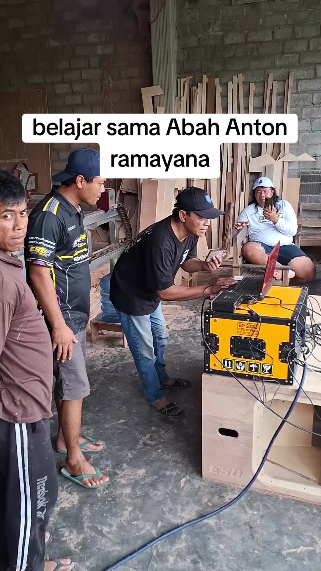 @ESD BOX SPIKER BLITAR