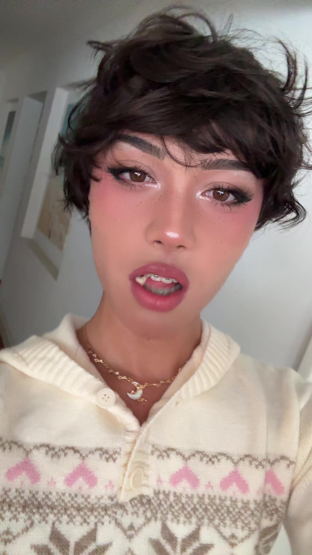 @nikolas