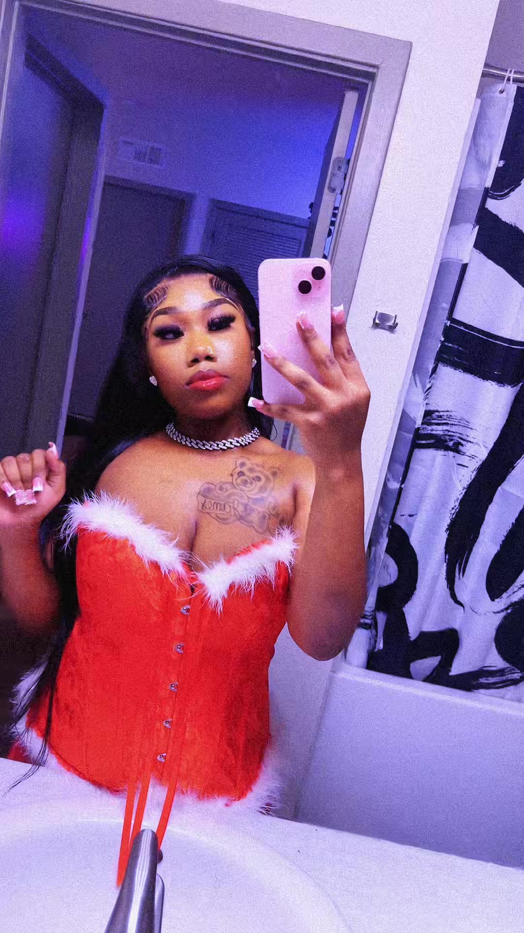 @Liayahcheaves