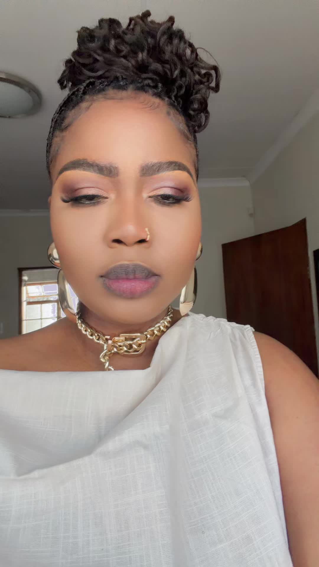 @kholomalele