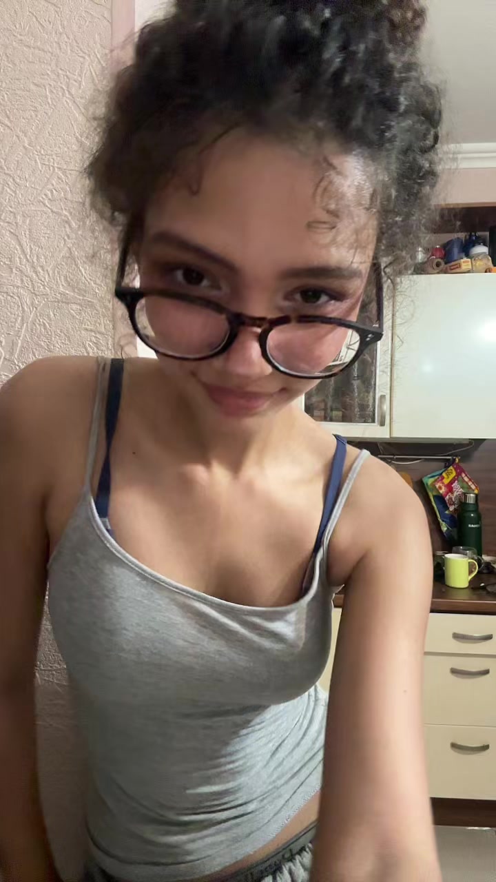 @Kira Lamb@