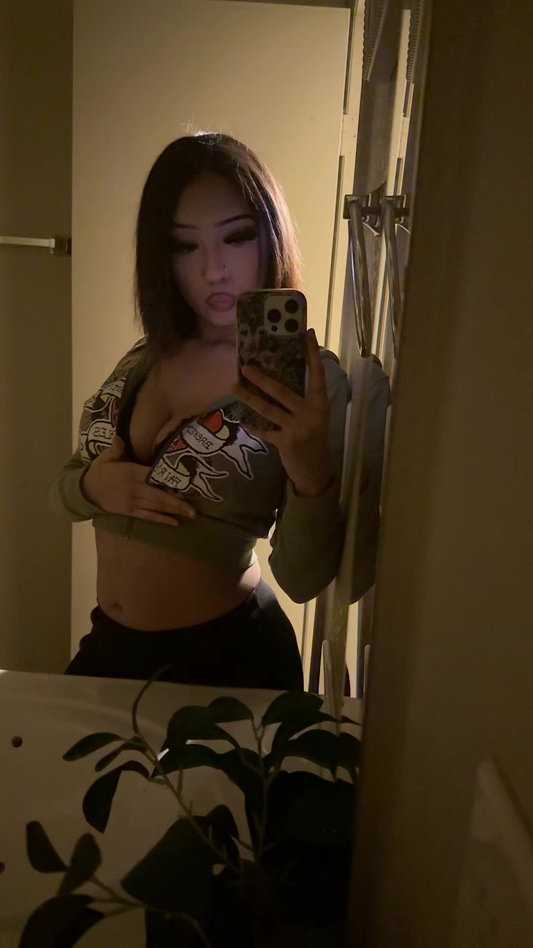 @H.
