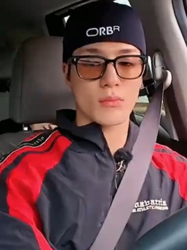 @แฟนสาวเจโน่แจมินจีซอง
