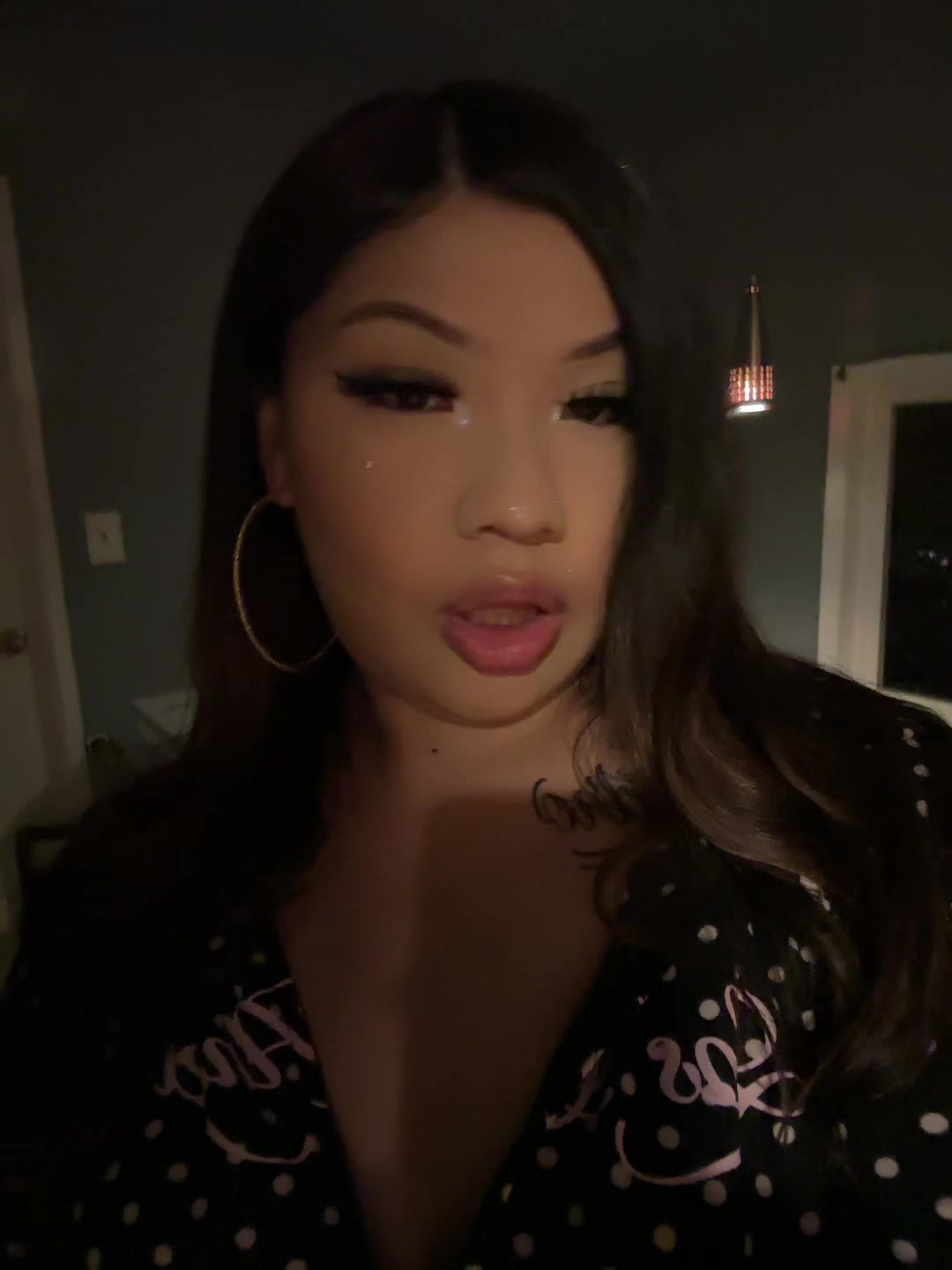 @Down4theecrown