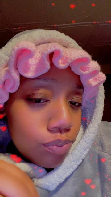 @Dee_nuggss