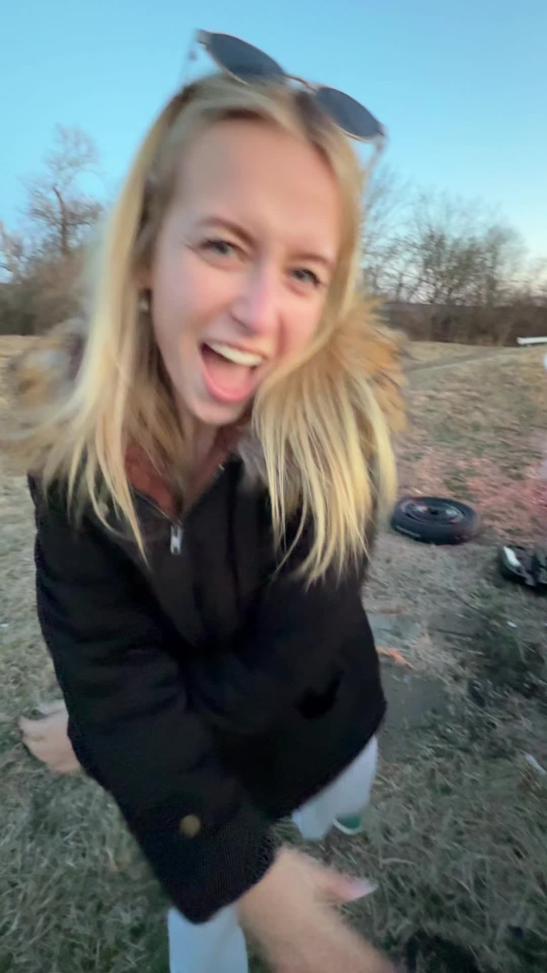 @rhylee