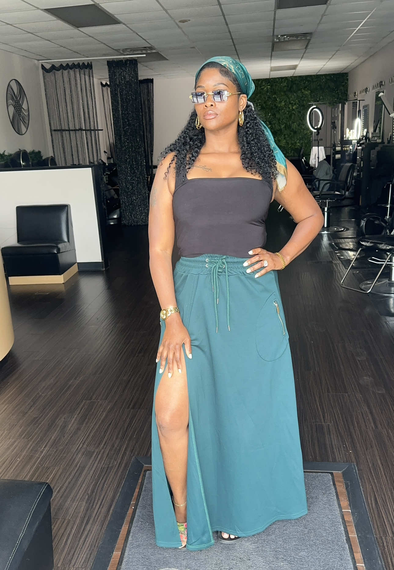 @EmeraldHairCo
