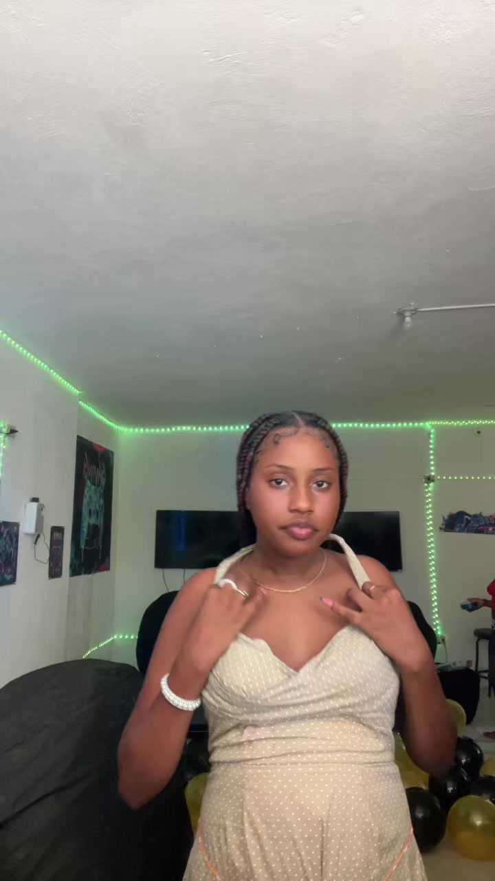 @Mrs_kiwi_509