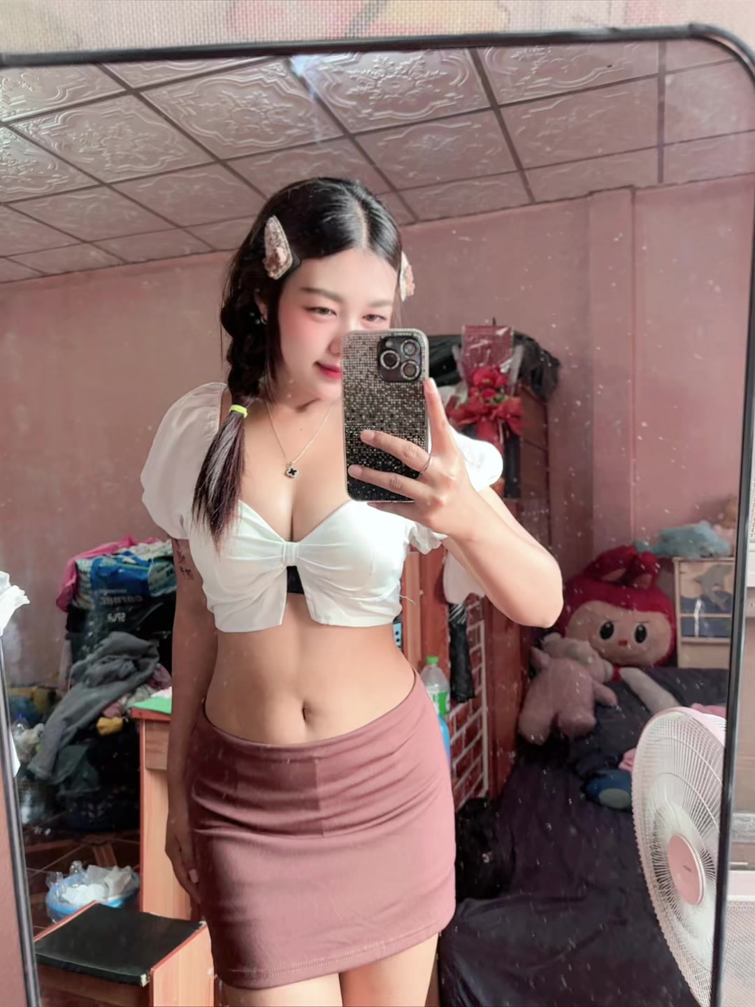 @Chompoo