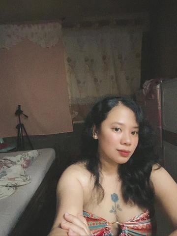 @qnnieshoopp