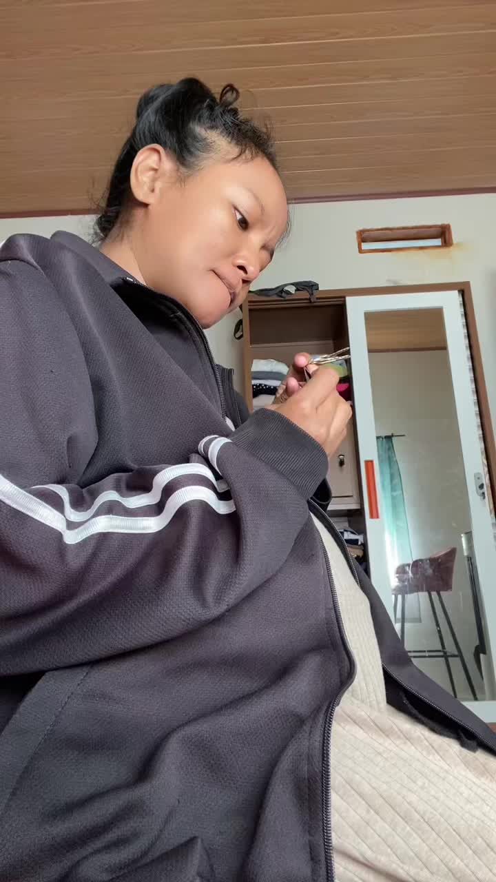 @ViviLau