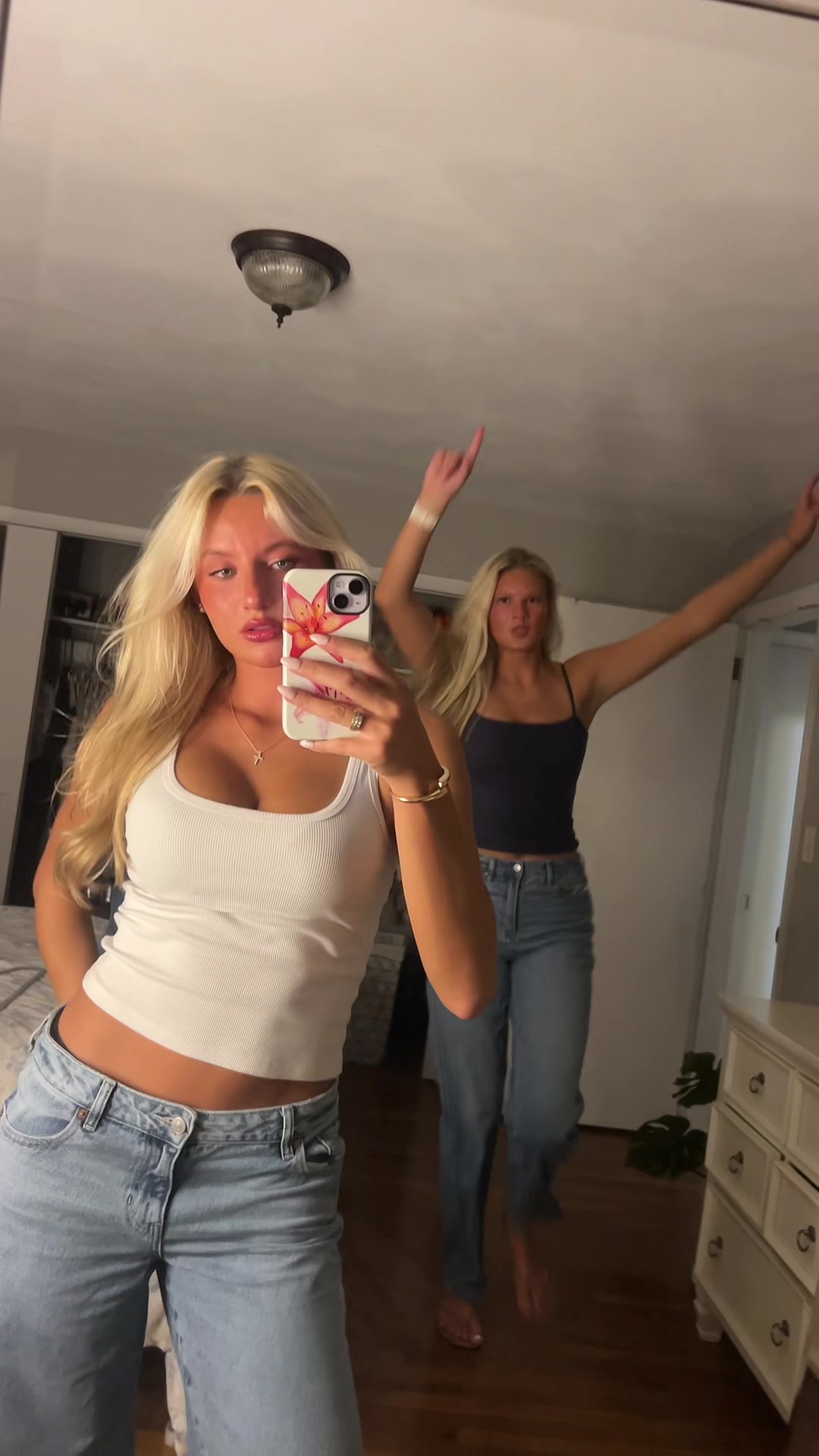 @ellahayden