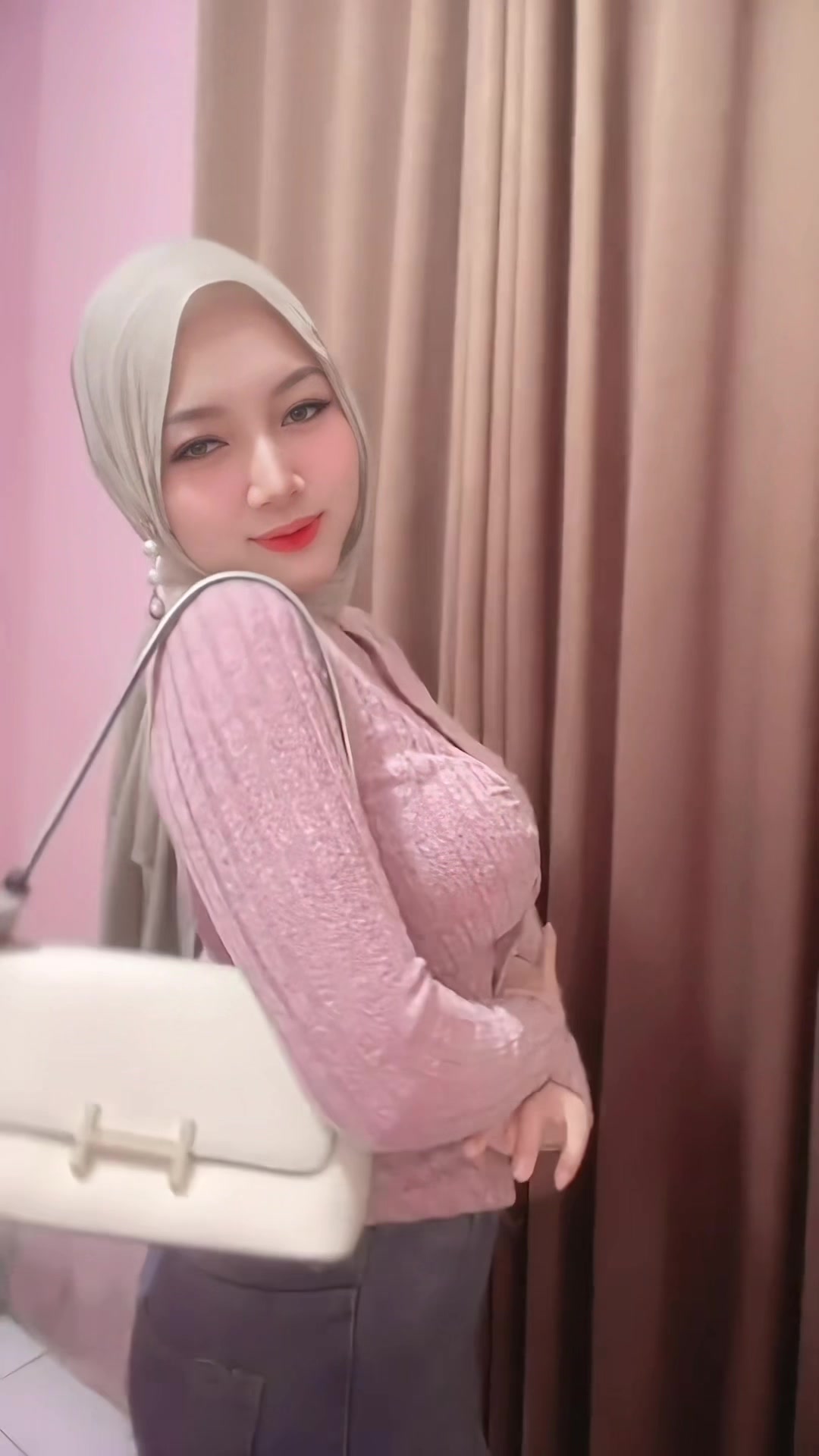@Call me Mey ♍