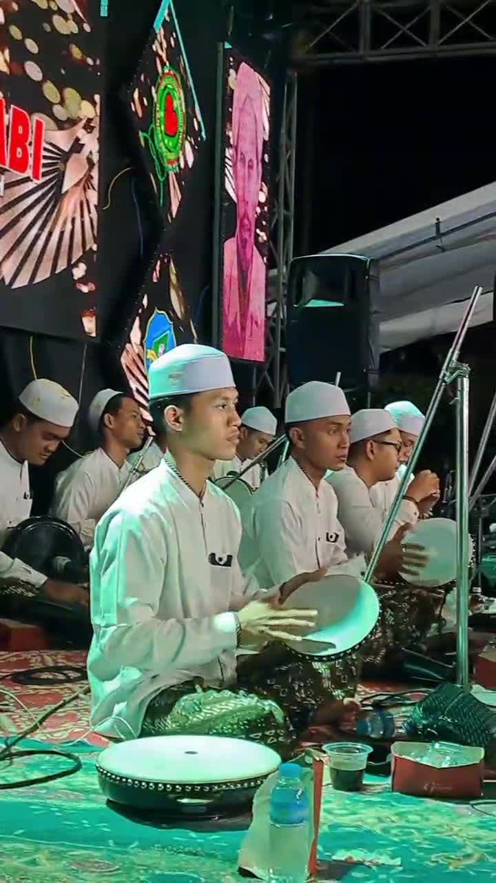 @𝓥𝓪𝓵𝓲𝔃𝓪