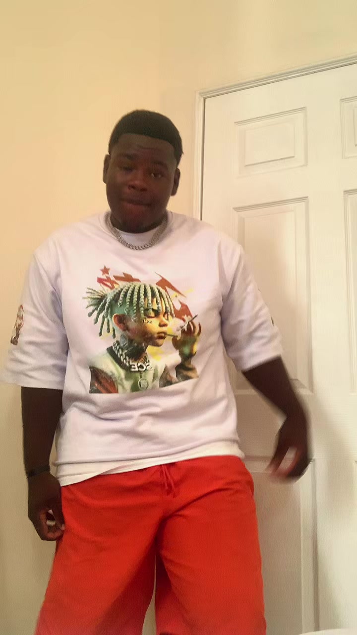 @Jelo_thecreater