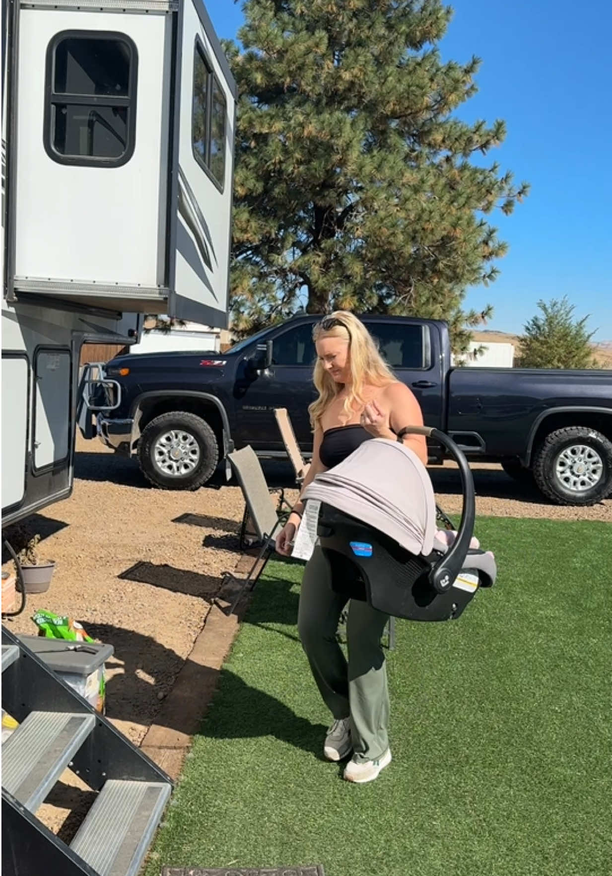 @Sierra - Full-Time RV Life