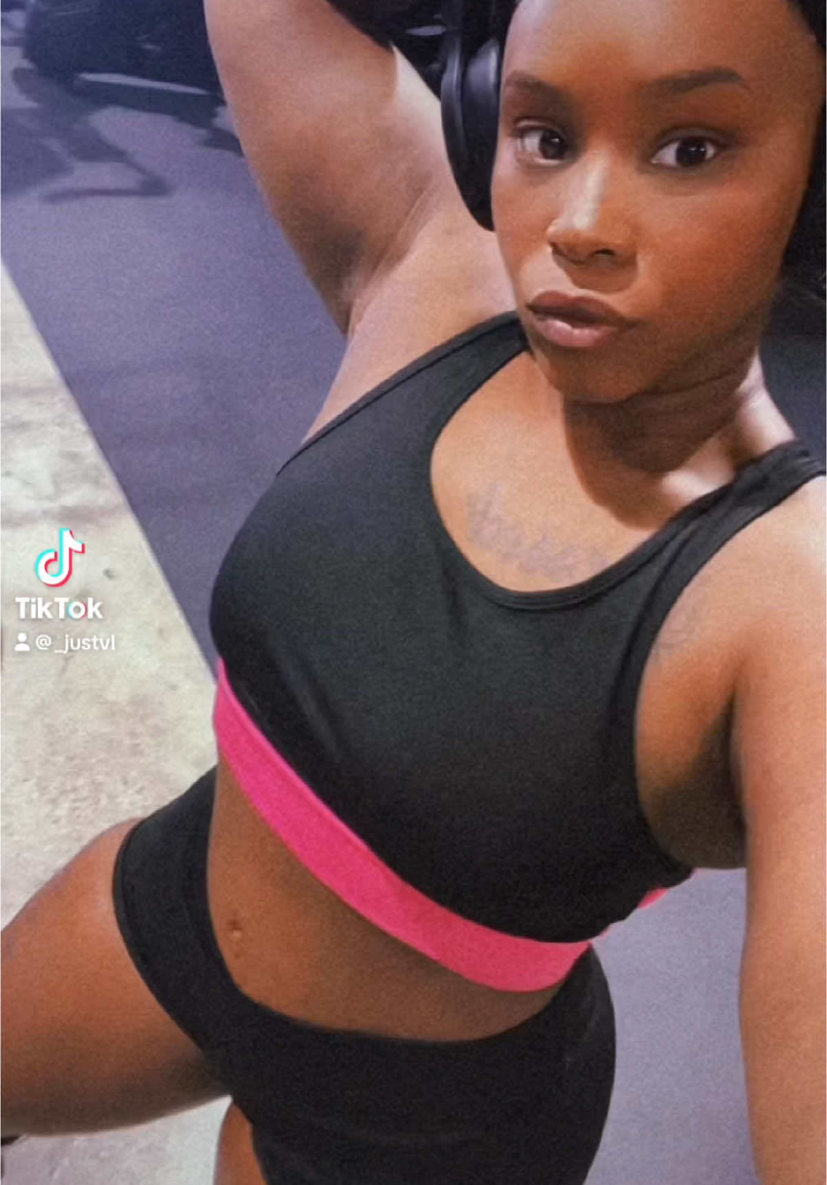 @_justVL