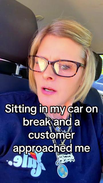 @She&rsquo;s_thatgirl💕💕carolyn