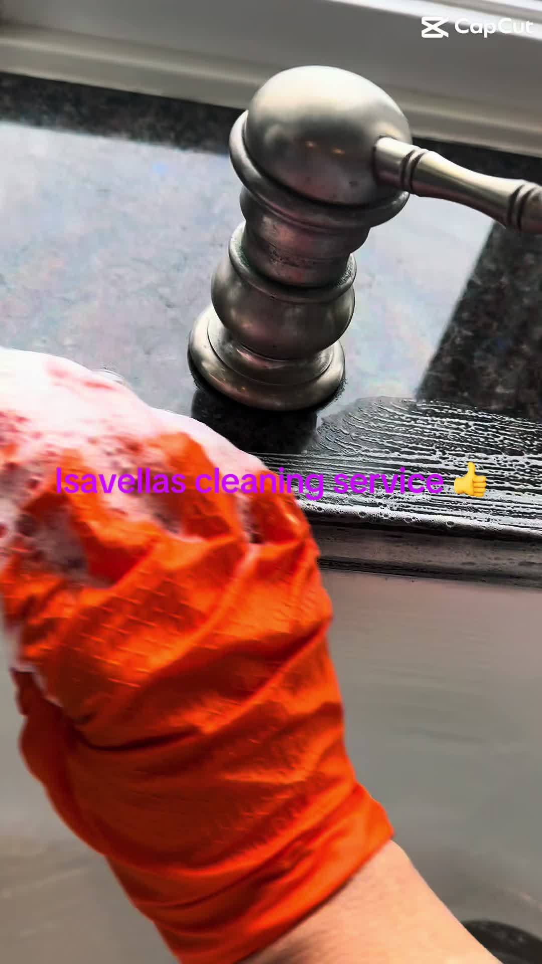 @Isavella&rsquo;s cleaning service 💪