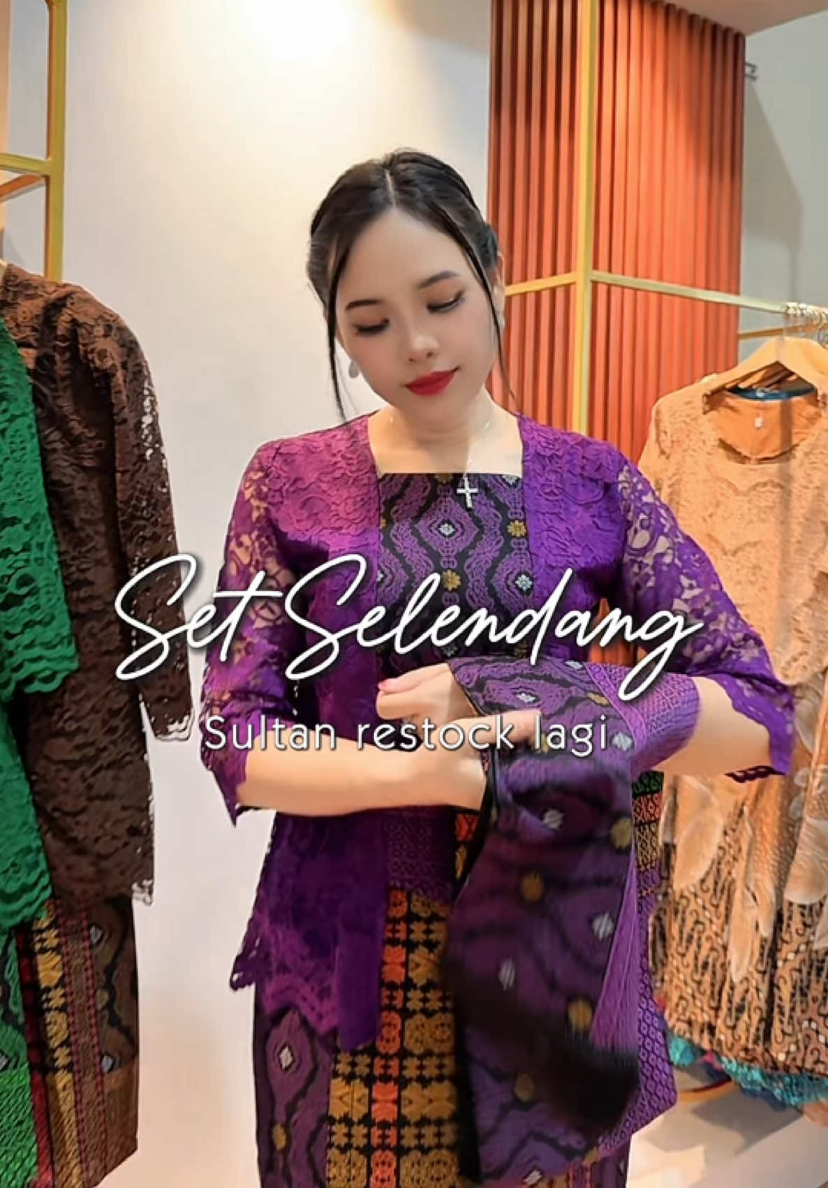@AMCOFFICIALSTORE