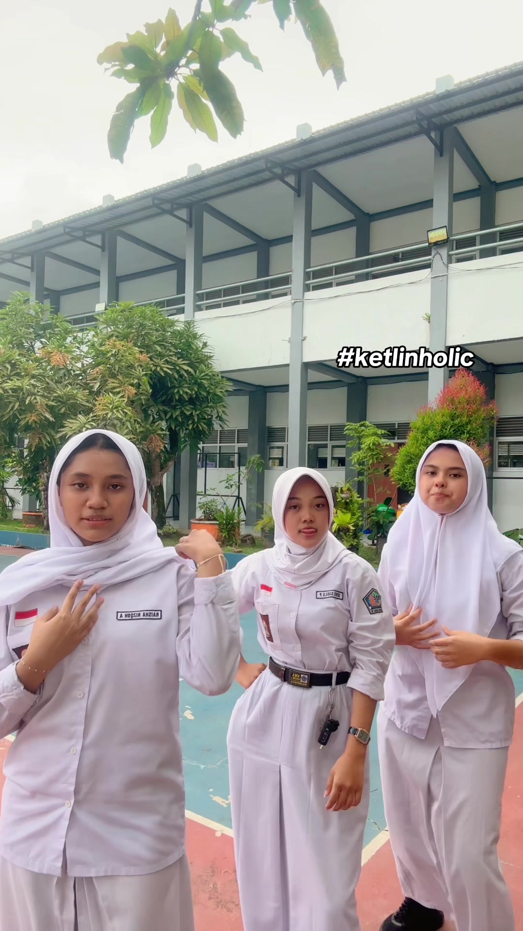 @dewisybila