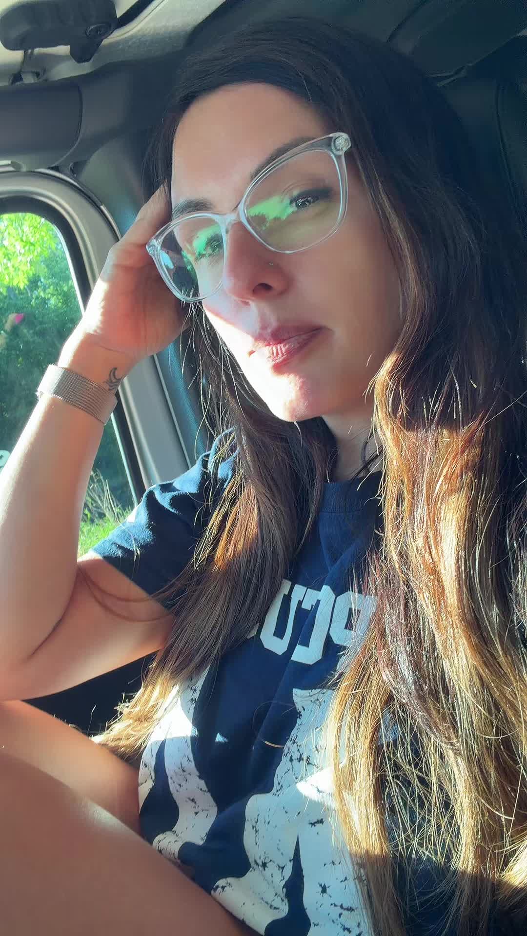@barefootmamamnfree