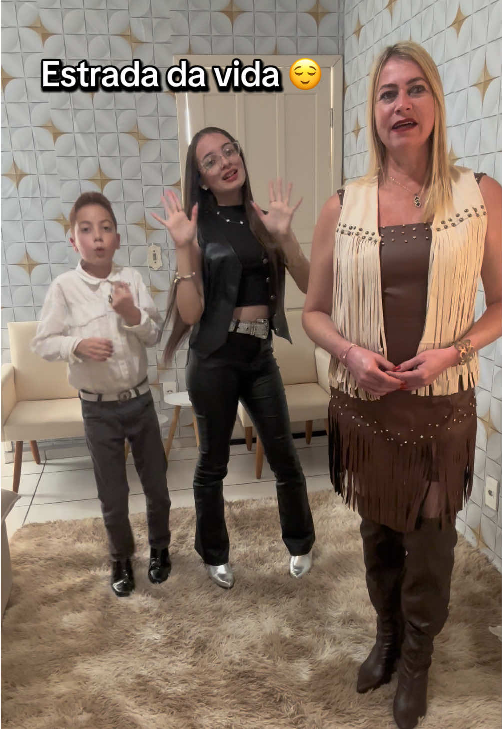 @Oi mãe linda oficial