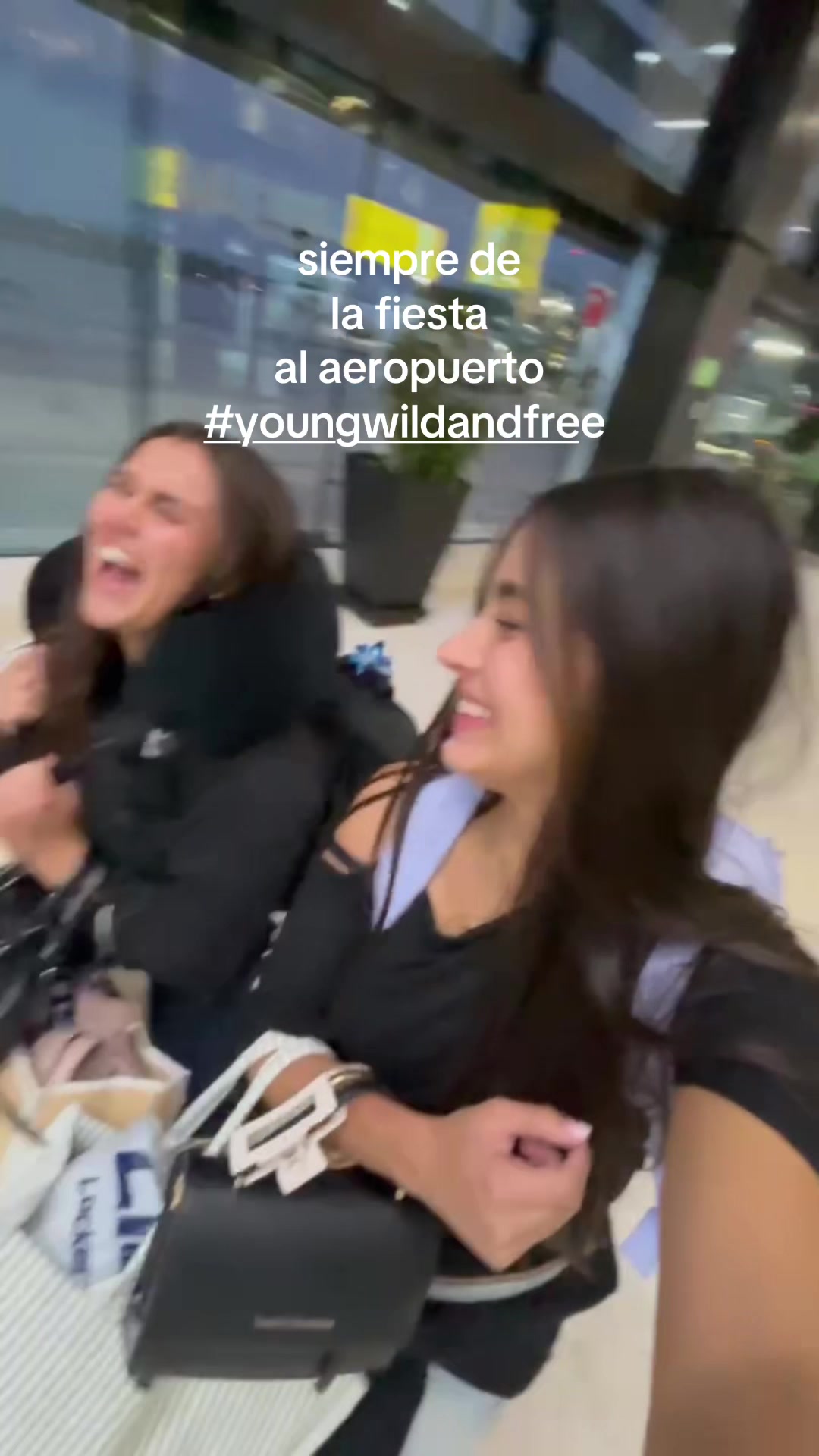 @Isabela Madroñero