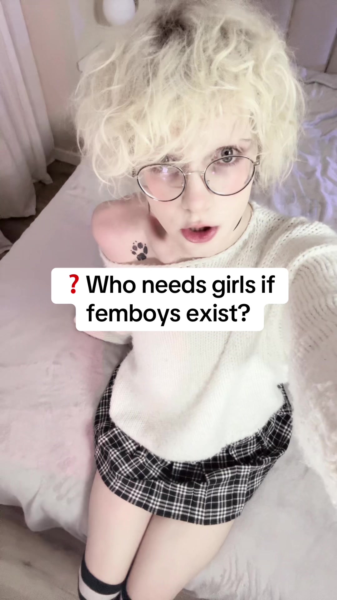 @FlexyaNya
