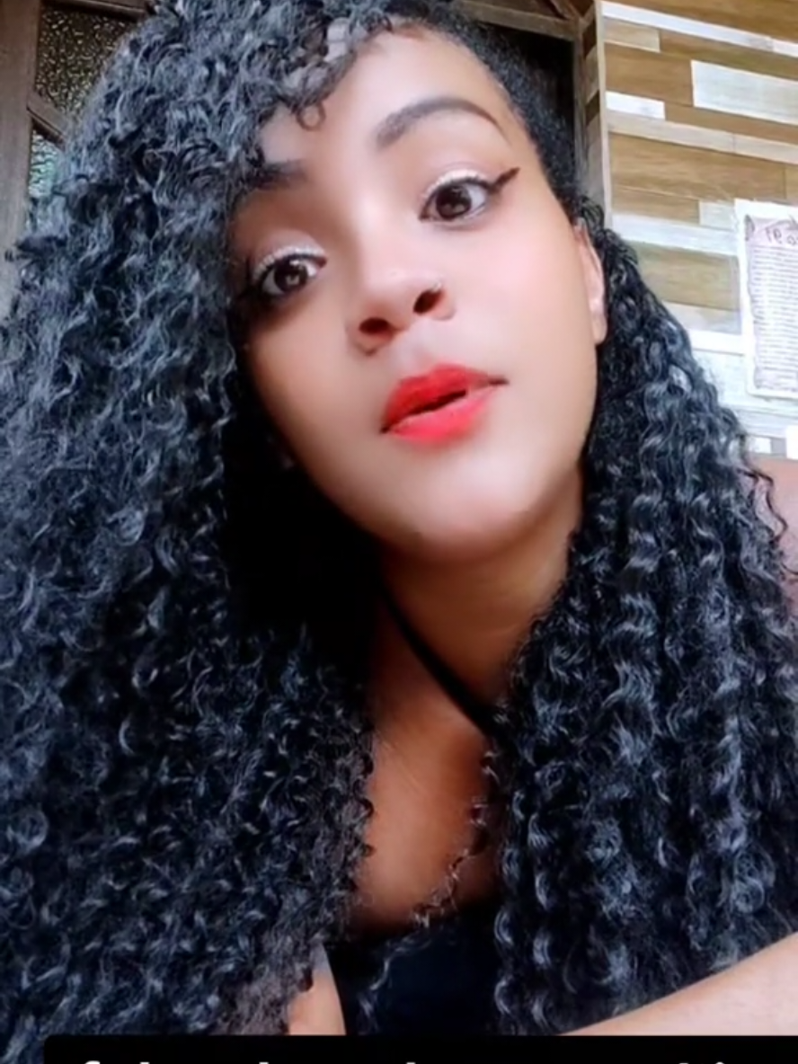 @Lucy a guria do short sexy