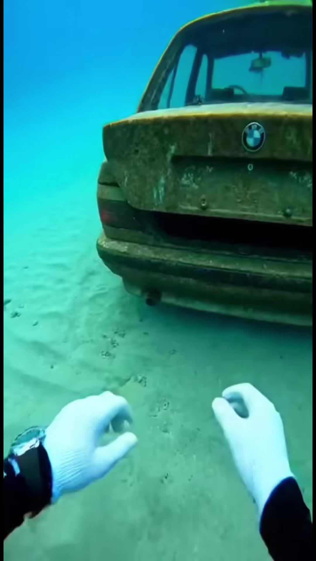 @aeyemunchies